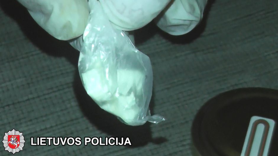 Klaipėdoje konfiskuota beveik 6 tūkst. psichotropinių tablečių