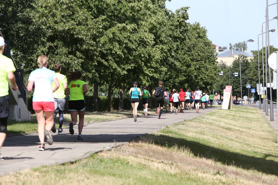 „Citadele Kauno maratonas“: įnirtinga kova iki paskutinių metrų ir nauji rekordai 