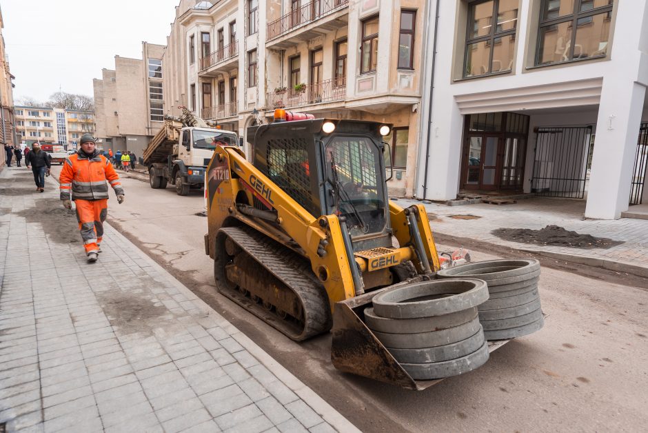 Eismas J. Gruodžio gatvėje ribojamas ir šiandien