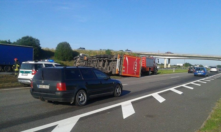 Autostradoje įvykusioje avarijoje – sužeisti keturi žmonės