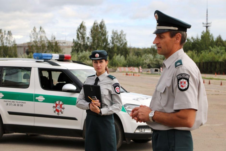 Išrinkti geriausi Kauno policijos pareigūnai