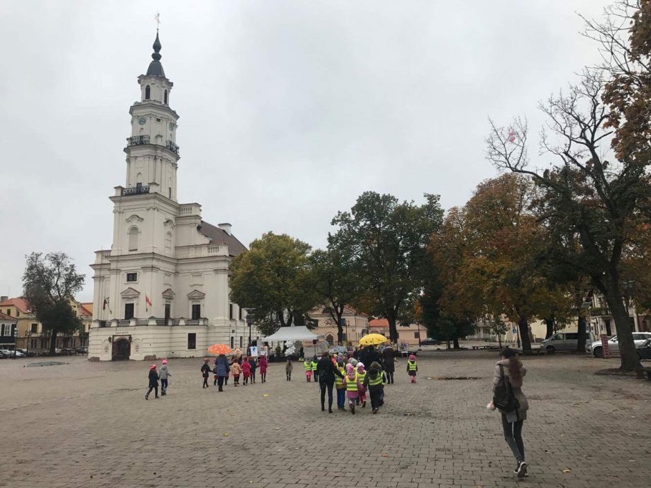 Kauno senamiestis nušvito mažųjų šypsenomis