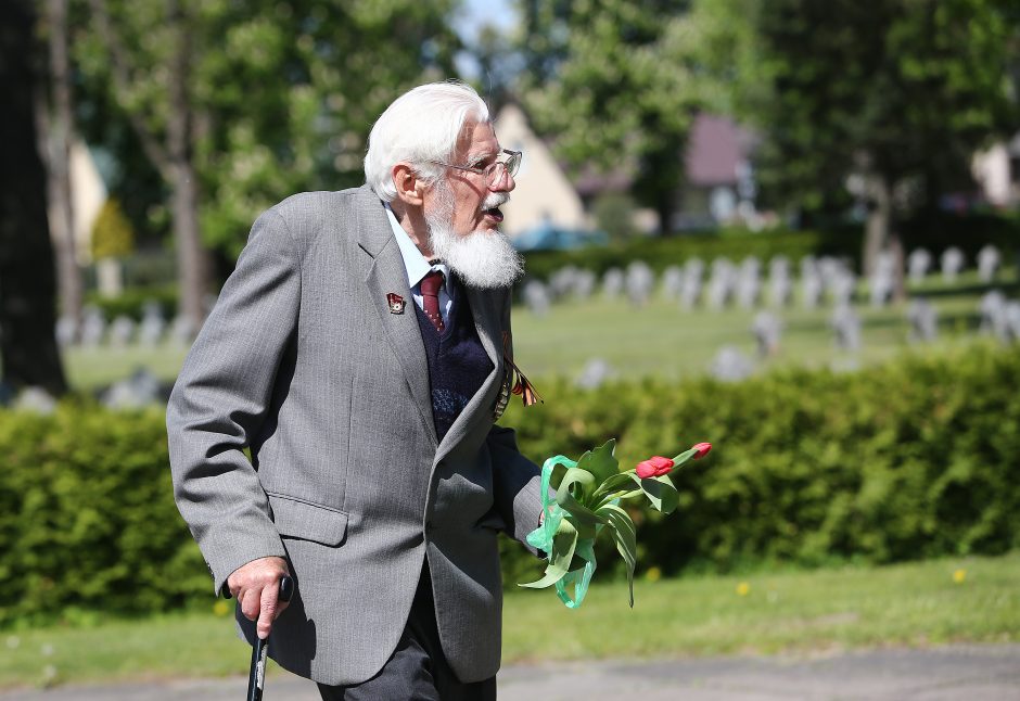 Pergalės dieną Kaune vis dar plevėsuoja Georgijaus juostelės