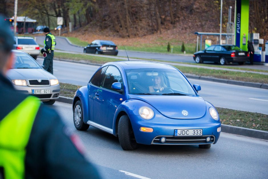 Daugiau nei trečdalis greitį viršijusių vairuotuojų – su BMW