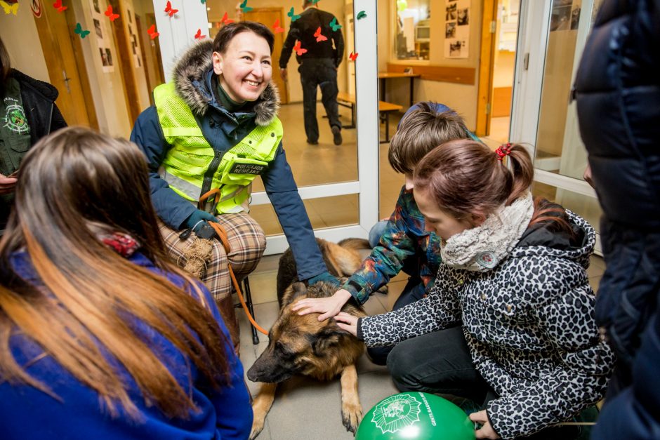 Kauno policija moksleiviams plačiai atvėrė duris