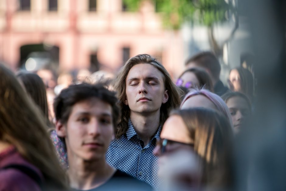 Studentai šėlo su makaronais, indiškais saldėsiais ir „Baltuoju kiru“ 