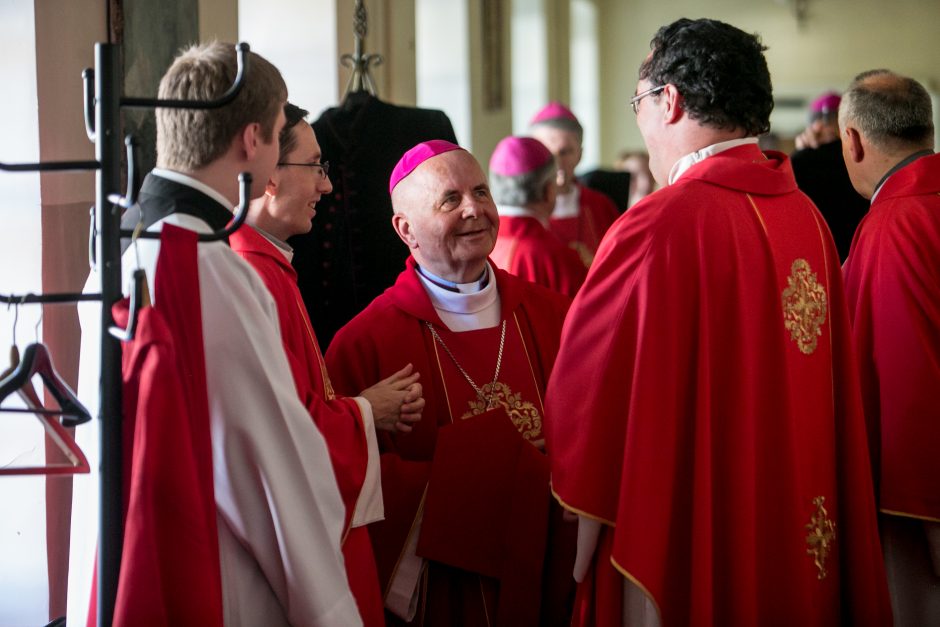 Pal. Teofiliaus relikvijų priėmimo iškilmė