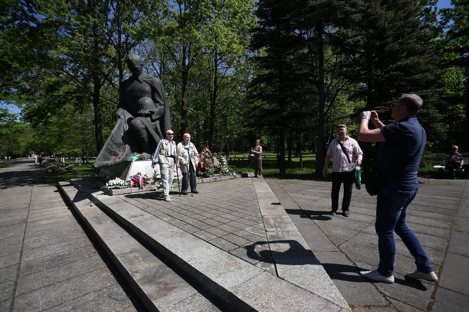 Pergalės dieną Kaune vis dar plevėsuoja Georgijaus juostelės