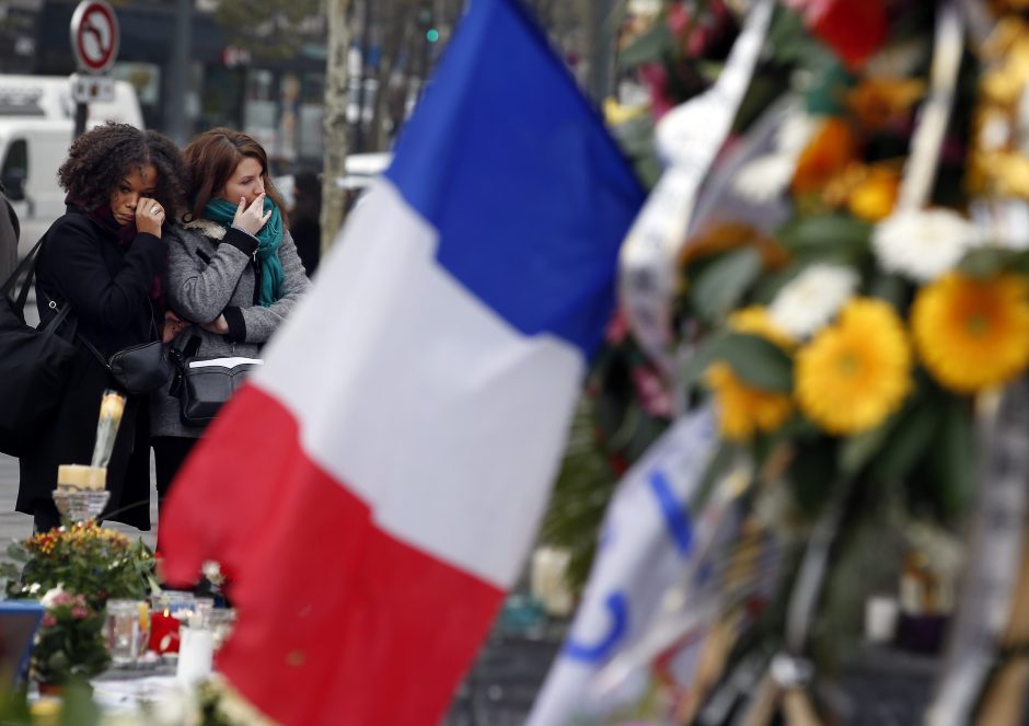 Prancūzijoje pagerbiamos teroro aukos
