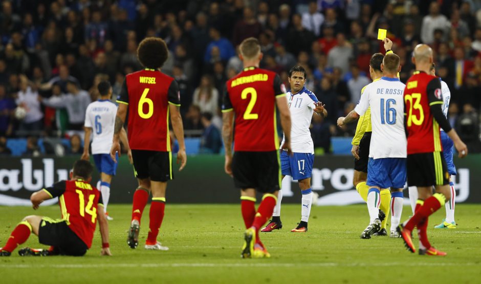 Italijos futbolininkai privertė pasiduoti Belgijos rinktinę