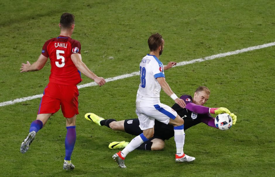 Anglijos futbolininkams lygiosios su Slovakija garantavo vietą aštuntfinalyje