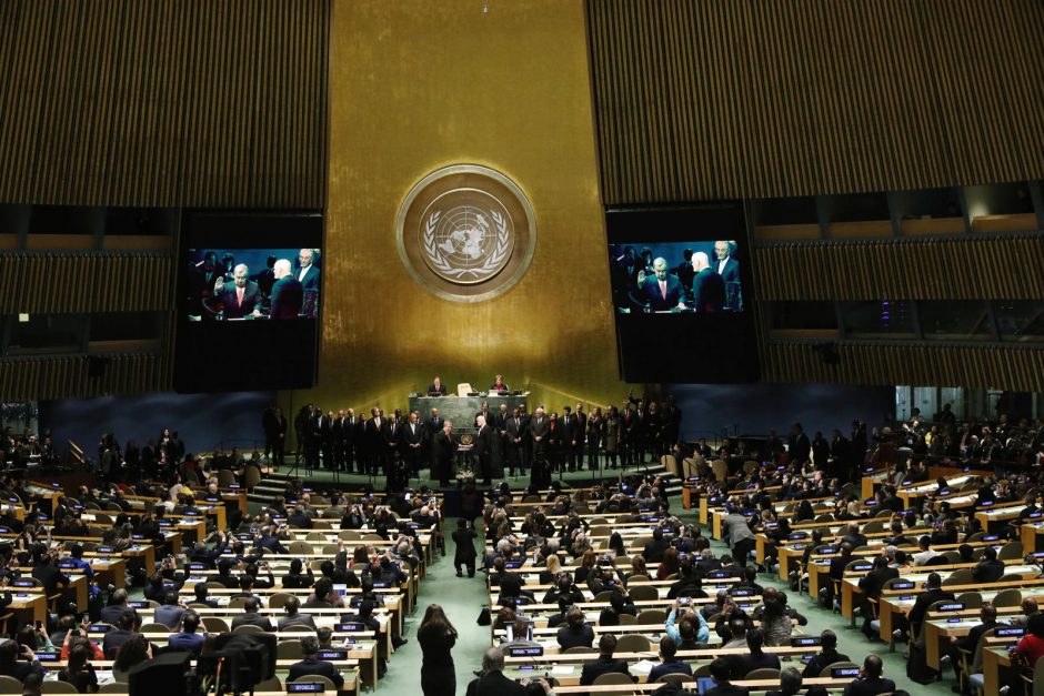A. Guterresas prisaikdintas nauju JT generaliniu sekretoriumi