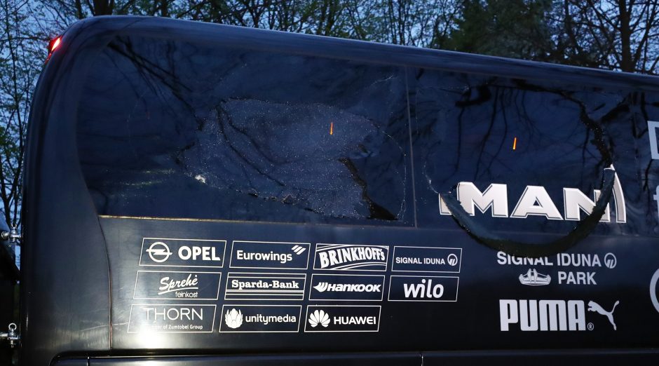 Tiriama sprogdinimų prie „Borussia“ autobuso „islamistinė gija“