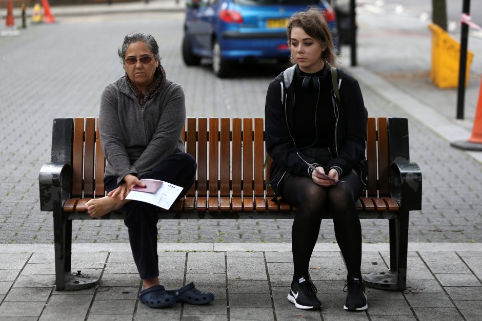 Pirmalaikiai rinkimai Britanijoje: pagrindiniai faktai