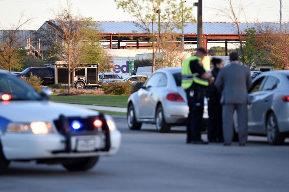 Naujas išpuolis Teksase: pašto siuntoje detonuotas sprogmuo