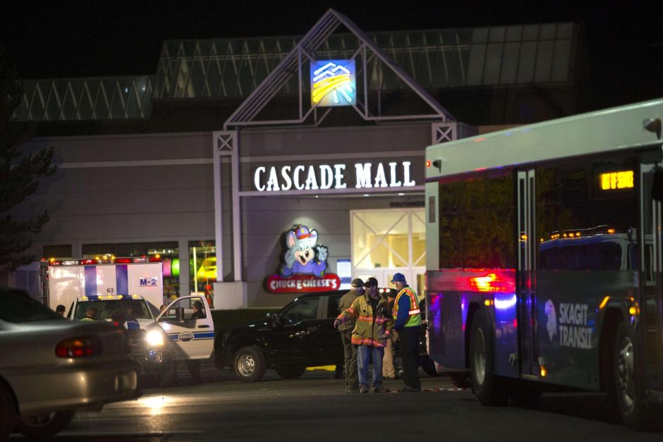 JAV prekybos centre – šaudynės: aukų padaugėjo iki penkių
