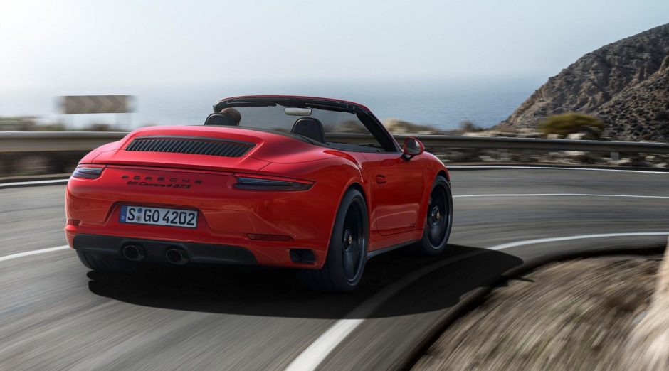 Nauji „Porsche 911 GTS“ modeliai – daugiau galios ir įspūdžio