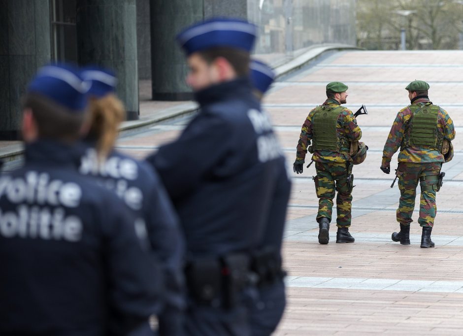 Belgija paleido į laisvę keturis apklaustuosius po atakos stotyje