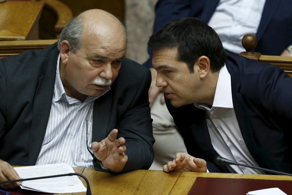 Naujasis Graikijos parlamentas pirmininku išsirinko „Syriza“ veteraną