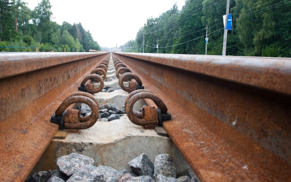„Lietuvos geležinkeliai“ netrukus pradės Rengės ruožo atstatymą