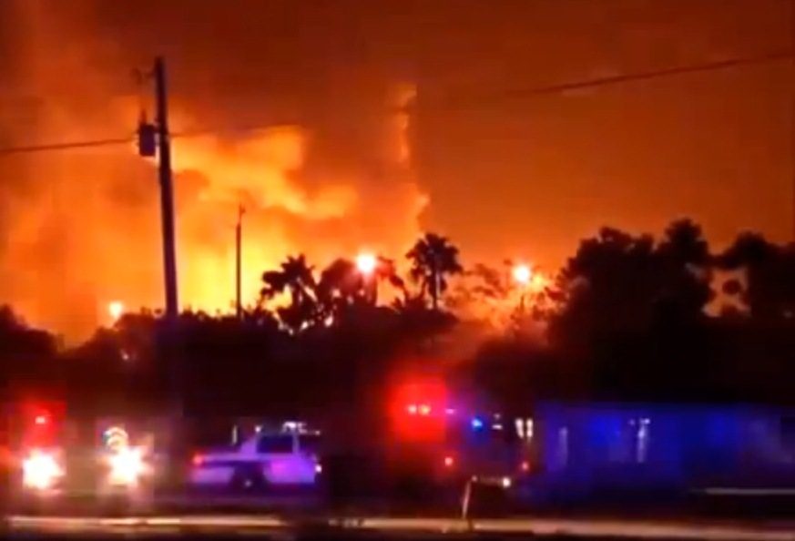 Floridoje per sprogimą dujų įmonėje sužeisti mažiausiai 7 žmonės (atnaujinta)
