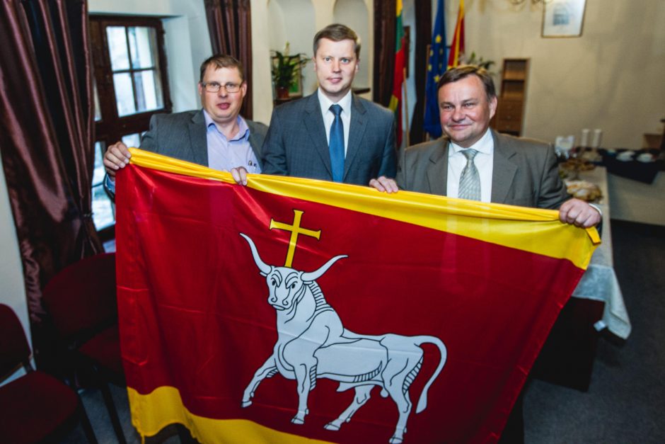 Kaune duris atvėrė Seimo pirmininko V. Gedvilo biuras