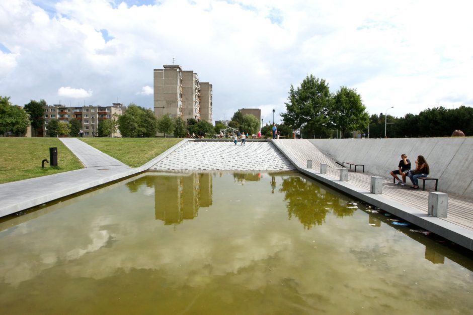 Čečėnijos aikštės fontanas pavirto pelke