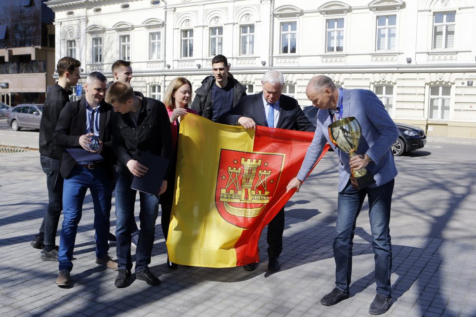 Čempionams „Amber Queen“ – žaibiška mero padėka