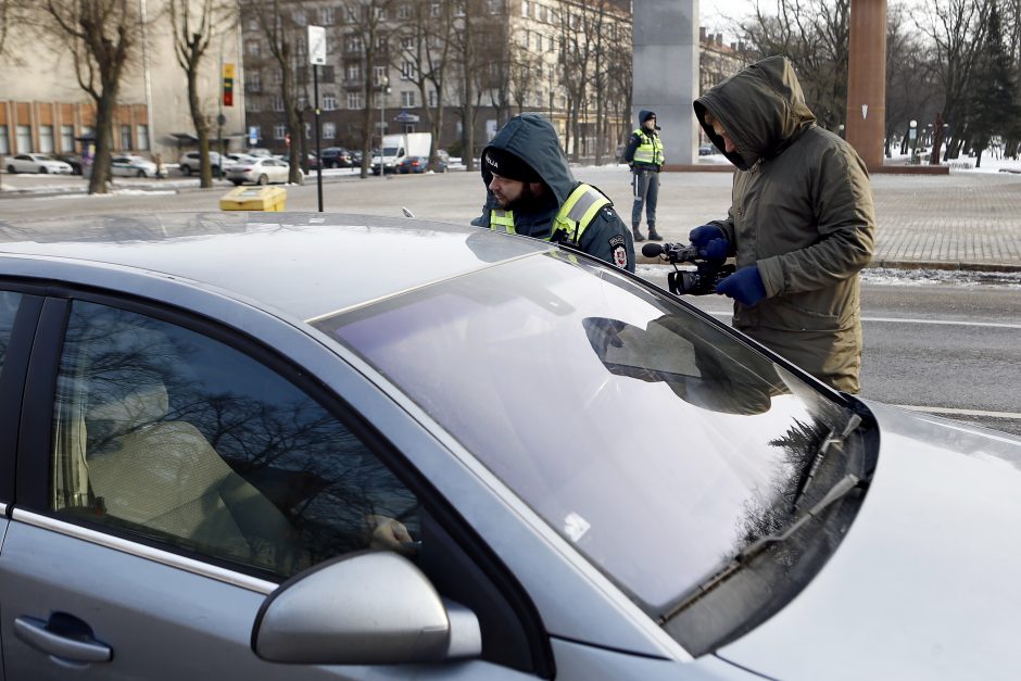 Kelių policininkus nustebino pažeidėjos paaiškinimas