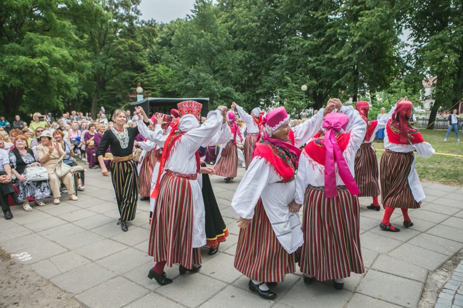 Klaipėda iškilmingai švenčia Valstybės dieną