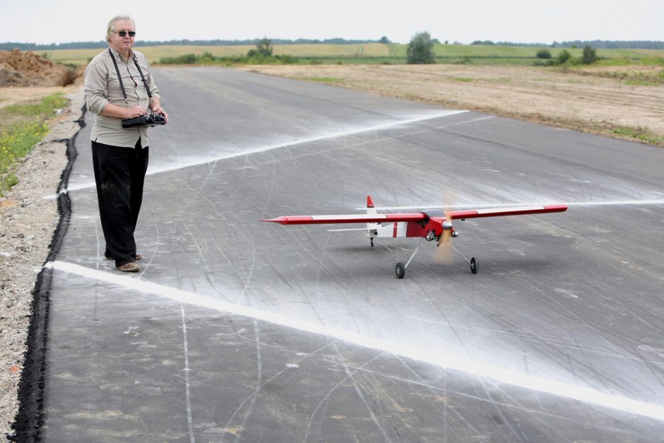 Danguje – įspūdingas aviamodelių šou