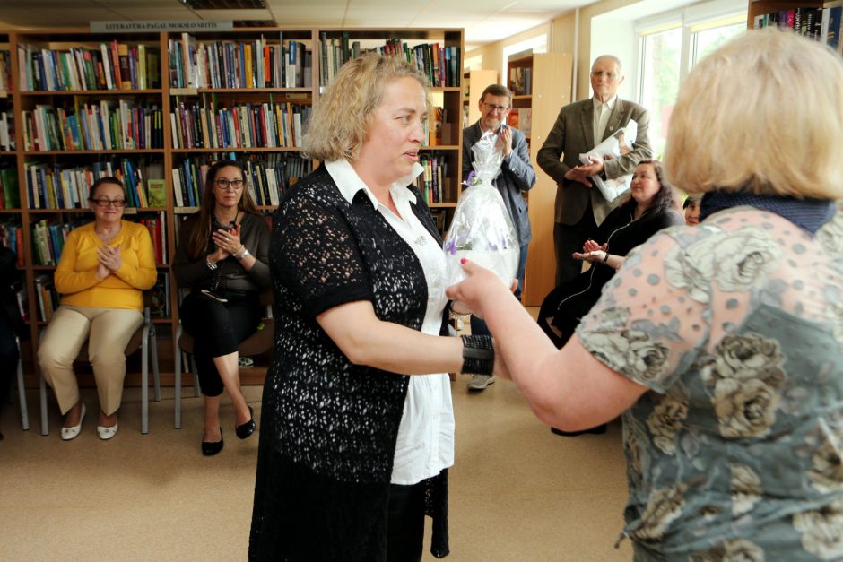 Duris atvėrė suremontuota biblioteka