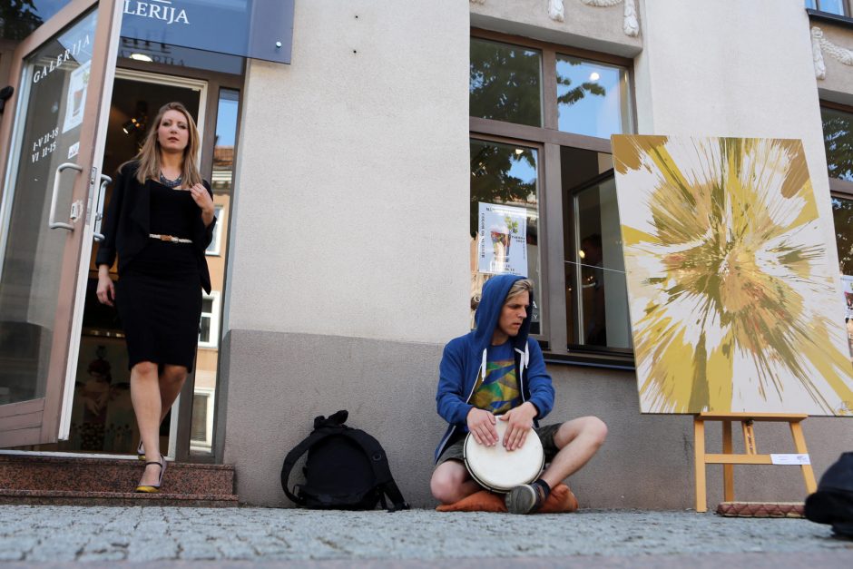 Klaipėdoje pristatyta ekspresyvi M. Kavolio tapyba