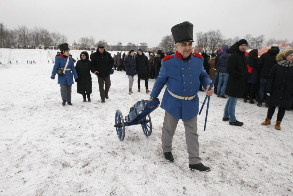 Klaipėdiečiai nenusižengė tradicijoms: per Užgavėnes išdykavo ir sudegino Morę