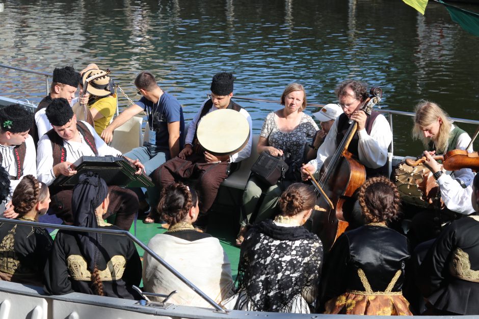 Klaipėdoje – folkloro festivalio „Parbėg laivelis“ džiaugsmai