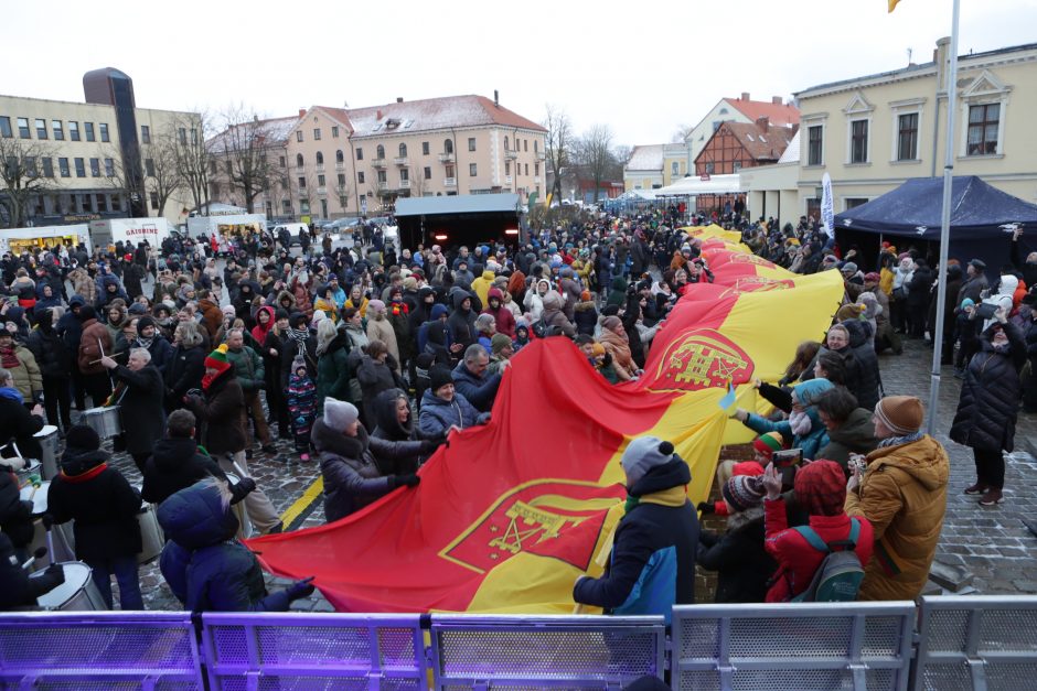 Klaipėdiečiai nepabūgo žvarbos