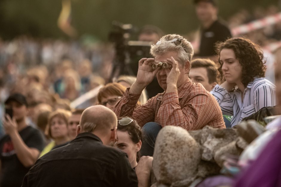 Tarp „Tautišką giesmę“ giedojusių keturių milijonų – tūkstančiai kauniečių balsų