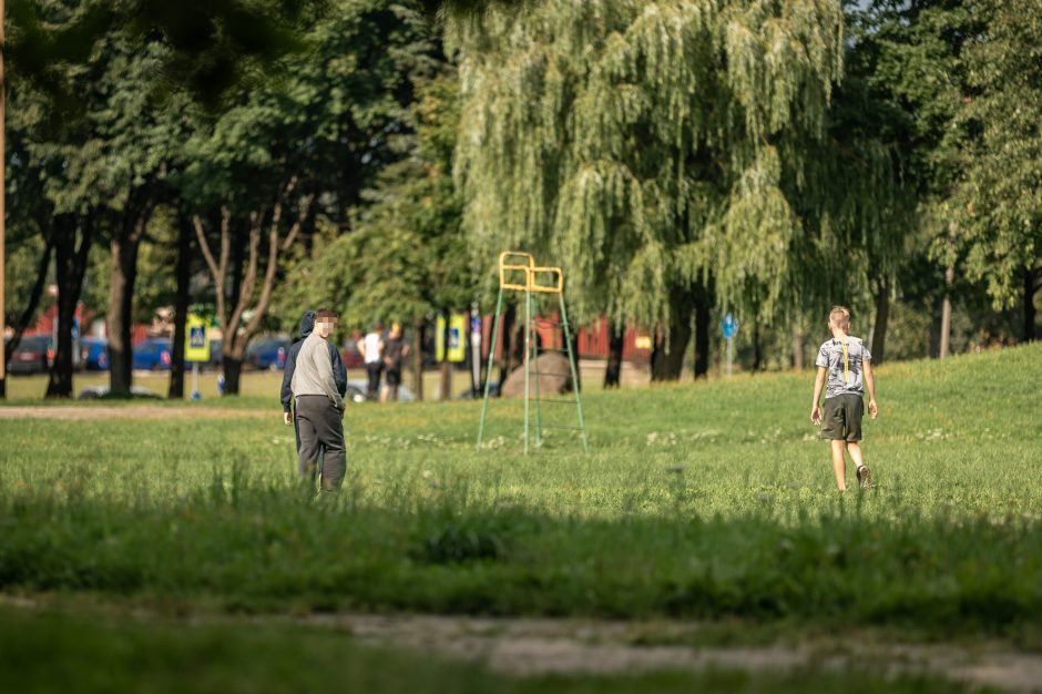 Apleistų pastatų Kaune grimasos: baisu, kas čia darosi