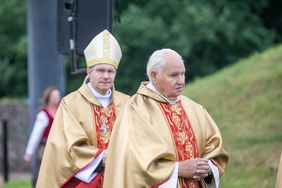 Tremtinių ir politinių kalinių sąskrydis Ariogaloje