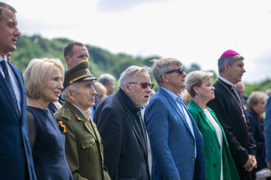 Tremtinių ir politinių kalinių sąskrydis Ariogaloje