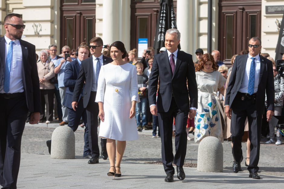 Gausios policijos pajėgos prižiūri G. Nausėdos inauguracijos renginius