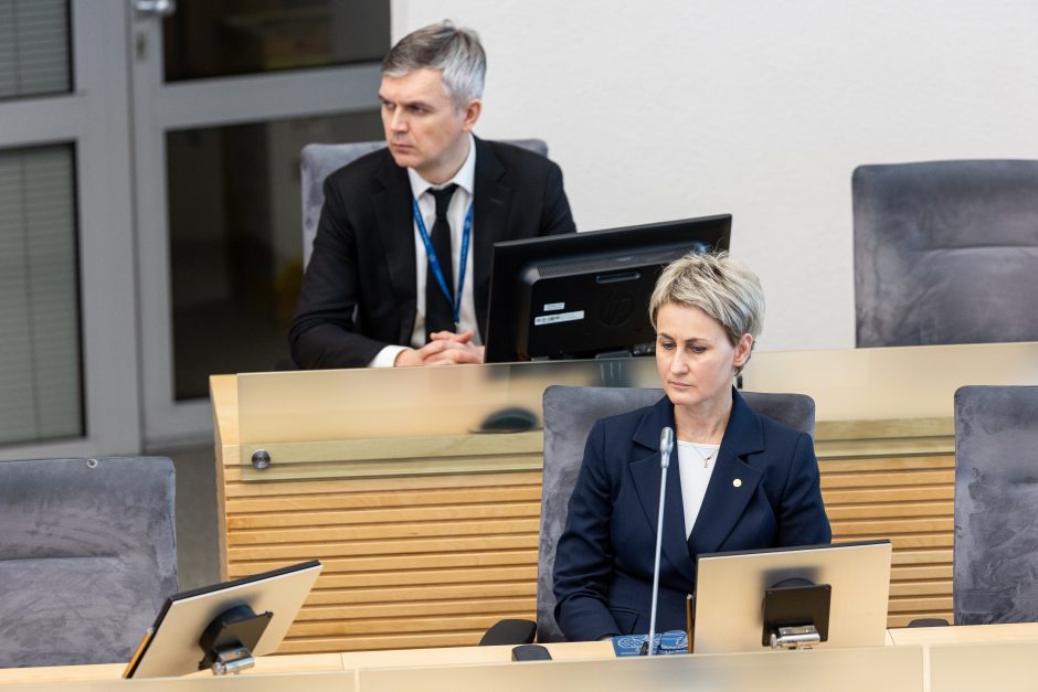 Seimas atmetė opozicijos siūlymą imtis tyrimo dėl informacijos nutekinimo