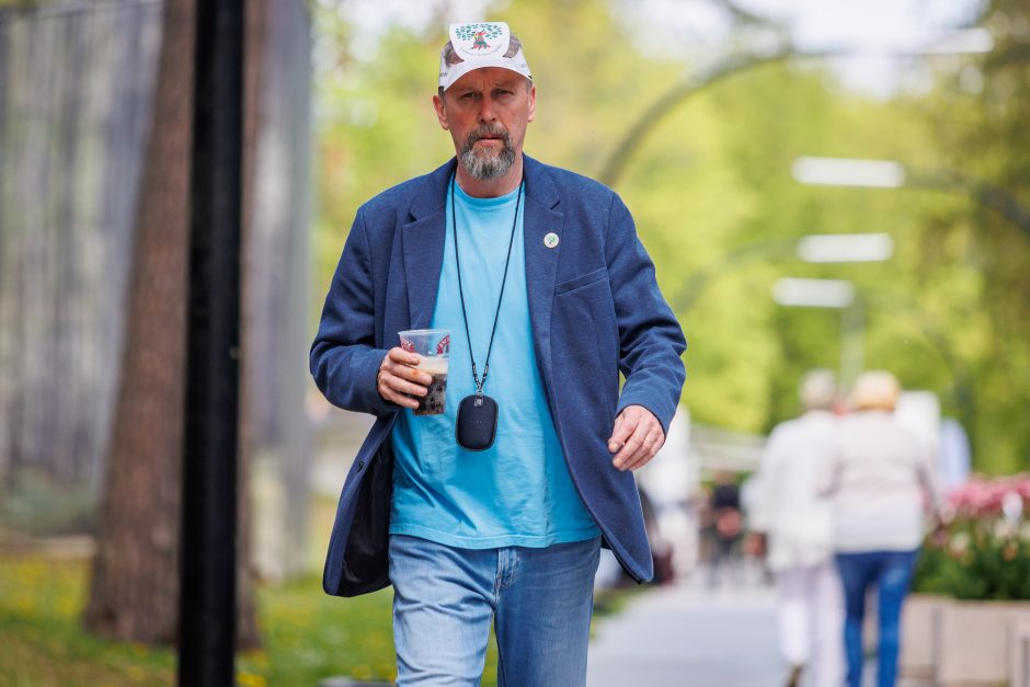 Šeimų sąjūdis steigia partiją, žada dalyvauti Seimo rinkimuose