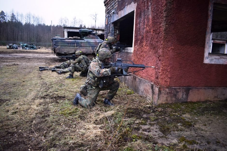 Vokiečių vadovaujamo NATO bataliono kariai pradėjo treniruotes