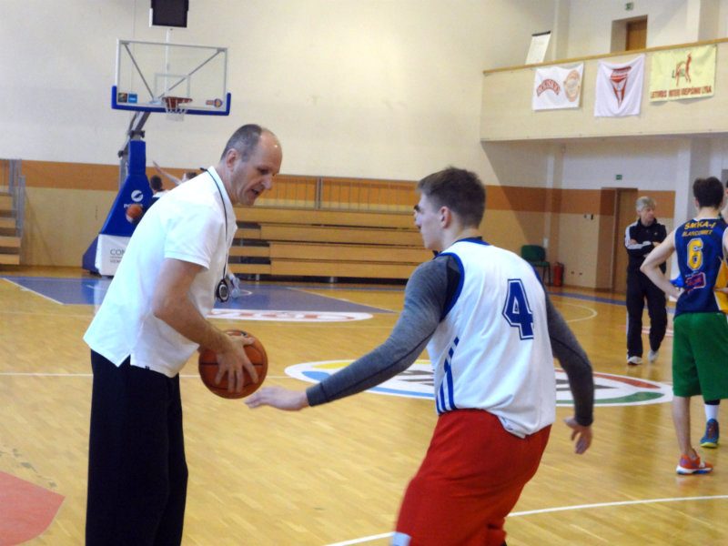 Vilniuje – nemokamos treniruotės jauniesiems krepšininkams