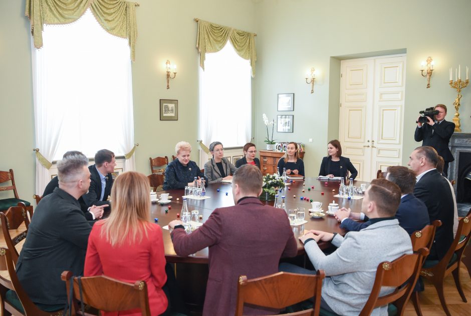 Su kompanijos „Už saugią Lietuvą“ ambasadoriais aptarė nuveiktus darbus