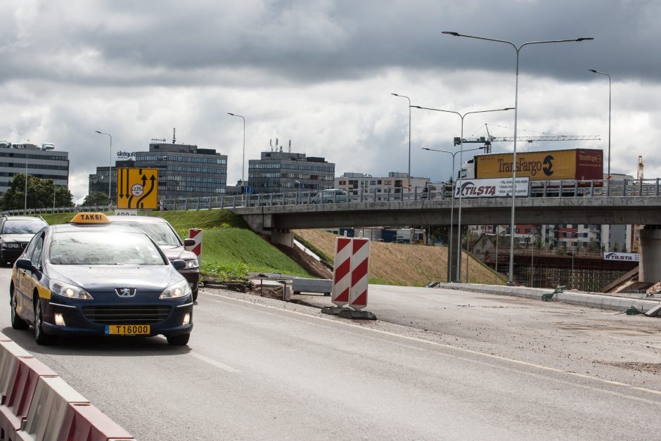 Vilniuje ties naują gatvę: sujungs vakarinį aplinkkelį ir Ukmergės gatvę