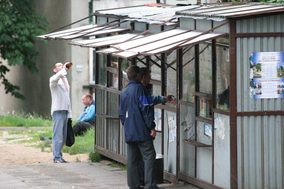 Šešėlinė ekonomika – bausmė valstybei už lengvai dalijamas išmokas?