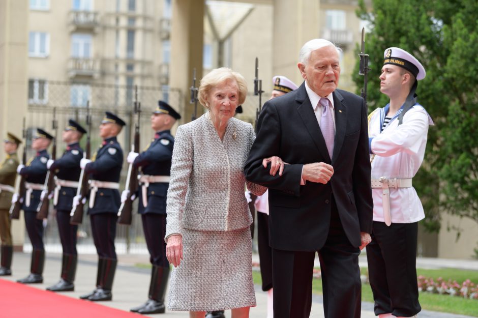 V. Adamkus po inauguracijos: prasideda nauja Lietuvos valstybės era