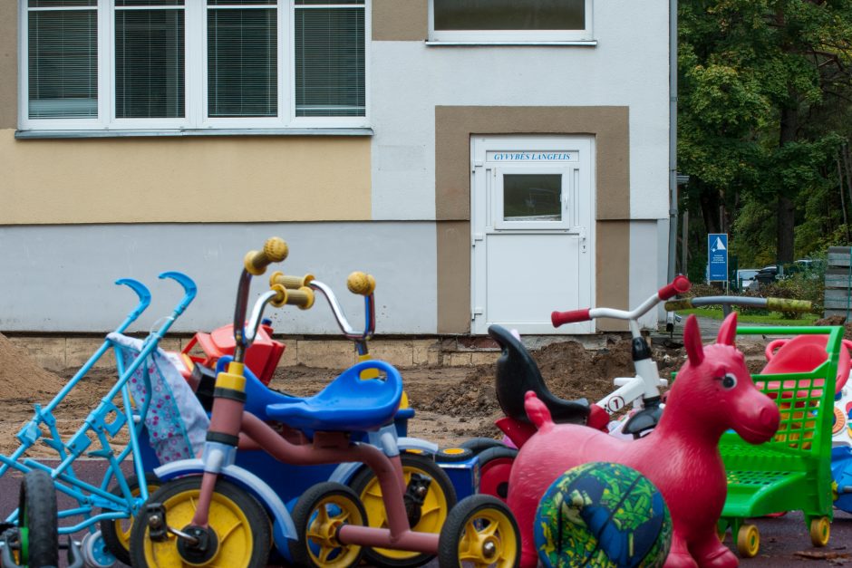 Gyvybės langeliuose vaikus palieka toli gražu ne asocialios moterys